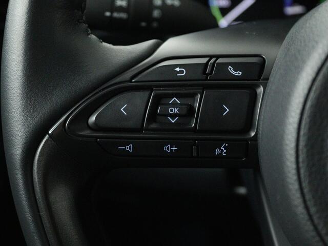 Toyota YARIS Cross 1.5 Hybrid Dynamic | Navigatie | PDC V+A | Trekhaak |