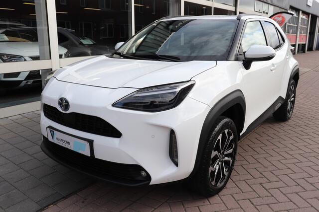 Toyota YARIS Cross 1.5 Hybrid Dynamic Navigatie, trekhaak