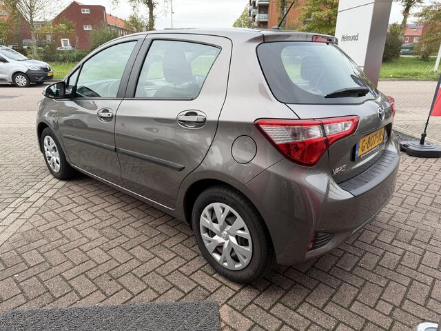 Toyota YARIS 1.5 Hybrid Active