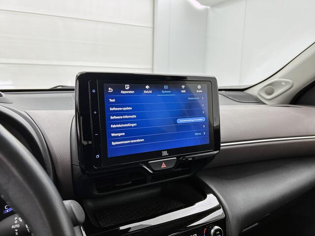 Toyota YARIS Cross 1.5 Hybrid Executive | 1e Eigenaar | Dealer Onderhouden | BTW'er | JBL | Head up Display | Stoelverwarming |