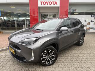 toyota-yaris-1.5-hybrid-dynamic--b