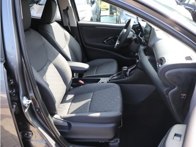 Toyota YARIS 1.5 Hybrid 115 Dynamic I Direct leverbaar I Keyless I Camera