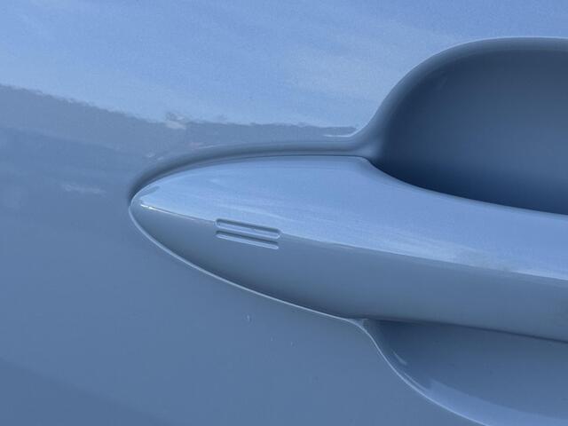 Toyota YARIS 1.5 Hybrid 130 GR Sport | Panorama-dak | JBL-audio | PDC Rondom | BSM | LED |