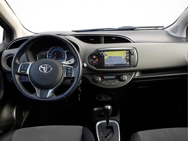 Toyota YARIS 1.5 Hybrid Dynamic Limited | Navigatie | Camera | LM Velgen |