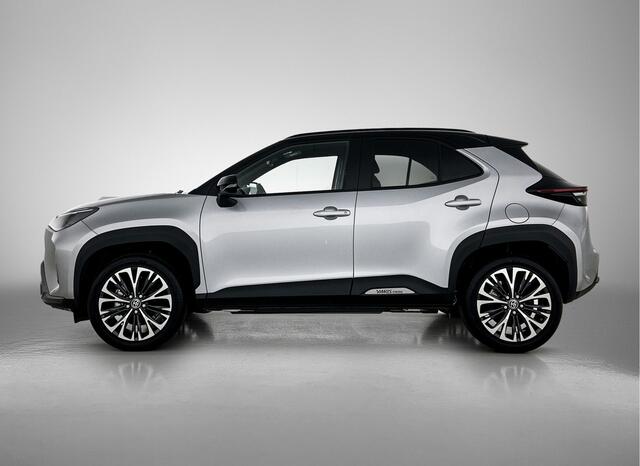 Toyota YARIS Cross 1.5 Hybrid Adventure | Stoelverwarming | Climate control | Adaptive cruise control |