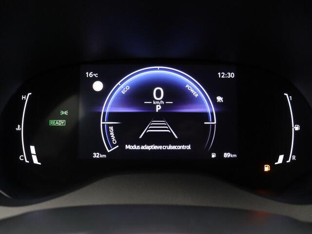 Toyota YARIS Cross 1.5 Hybrid 130 Dynamic | Achteruitrijcamera | Stuur, Voorruit en stoelverwarming | Apple Carplay & Android Auto |