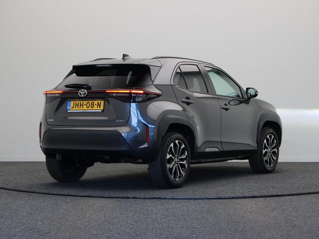 Toyota YARIS Cross 1.5 Hybrid 130 Dynamic | Achteruitrijcamera | Stuur, Voorruit en stoelverwarming | Apple Carplay & Android Auto |