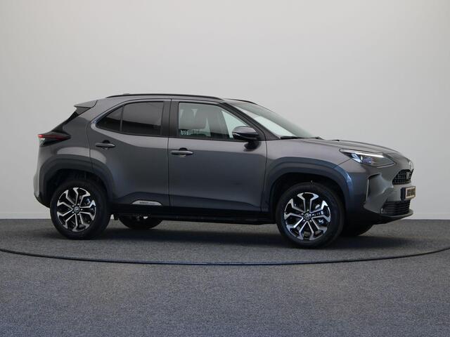 Toyota YARIS Cross 1.5 Hybrid 130 Dynamic | Achteruitrijcamera | Stuur, Voorruit en stoelverwarming | Apple Carplay & Android Auto |