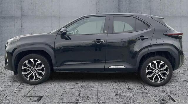 Toyota YARIS Cross 1.5 VVT-I ADAP CRUISE STOEL+STUUR VERW. APPLE