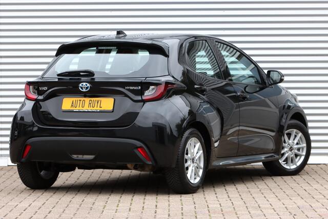 Toyota YARIS 1.5 Hybrid Active Navi / Carplay