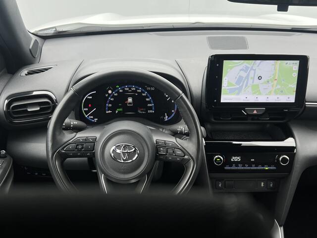 Toyota YARIS Cross 1.5 Hybrid Team D | Trekhaak | Navi | Camera | ACC
