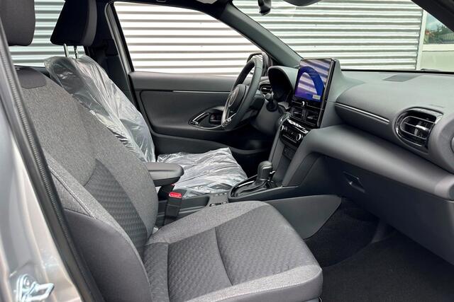 Toyota YARIS Cross 1.5 Hybrid 130 Team-Player NIEUW Safety+ Winter-Pakket