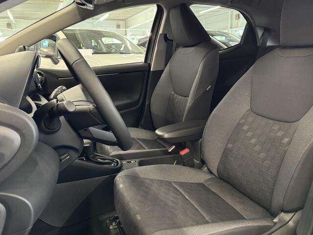 Toyota YARIS 1.5 Hybrid 115 Dynamic