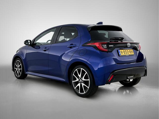 Toyota YARIS 1.5 Hybrid Executive | 1e Eigenaar | BTW'er | Panordamadak | Stoel + Stuurverwarming | JBL | Head up Display |