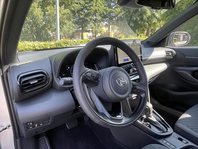 Toyota YARIS Cross 1.5 Hybrid 115 First Edition Comfort Pack