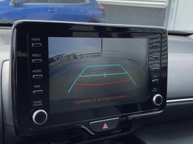 Toyota YARIS Cross 1.5 Hybrid Dynamic edition Navigatie, Apple CarPlay/Android Auto, parkeersensoren v&a, achteruitrij camera, adaptieve cruise control