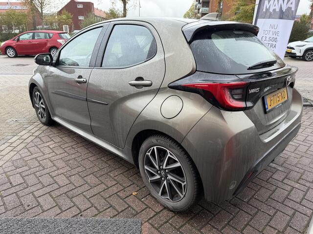 Toyota YARIS 1.5 Hybrid Dynamic