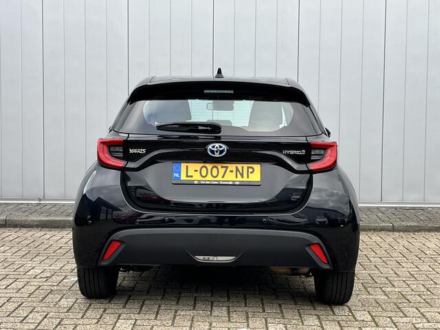 Toyota YARIS 1.5 Hybrid Dynamic NL Auto Dealer Onderhouden Parkeersensoren Keyless Carplay Clima Cruise