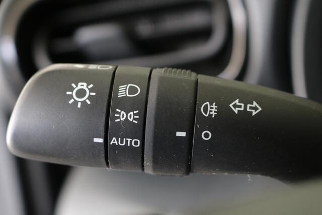 Toyota YARIS Cross 1.5 Hybrid Active, Parkeersensoren