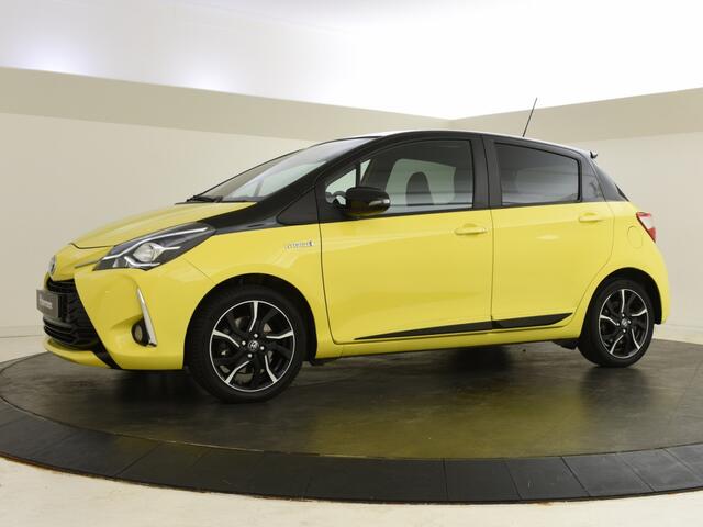 Toyota YARIS 1.5 Hybrid Bi-Tone | Panoramadak | Stoelverwarming | Navigatie