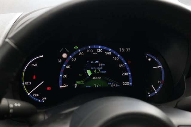 Toyota YARIS Cross 1.5 Hybrid Dynamic | Parkeersensoren voor en achter | Stoelverwarming | Apple Carplay