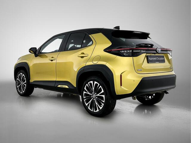Toyota YARIS Cross 1.5 Hybrid Executive | Achteruitrijcamera | Half lederen bekleding | stoelverwarming |