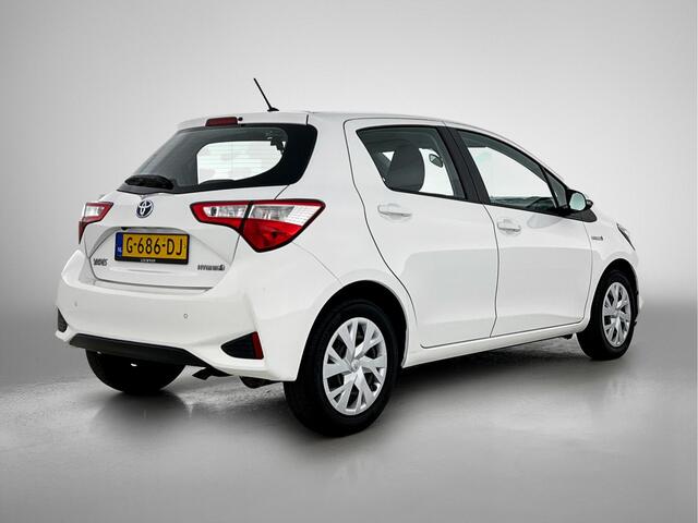 Toyota YARIS 1.5 Hybrid Active | Navigatie |