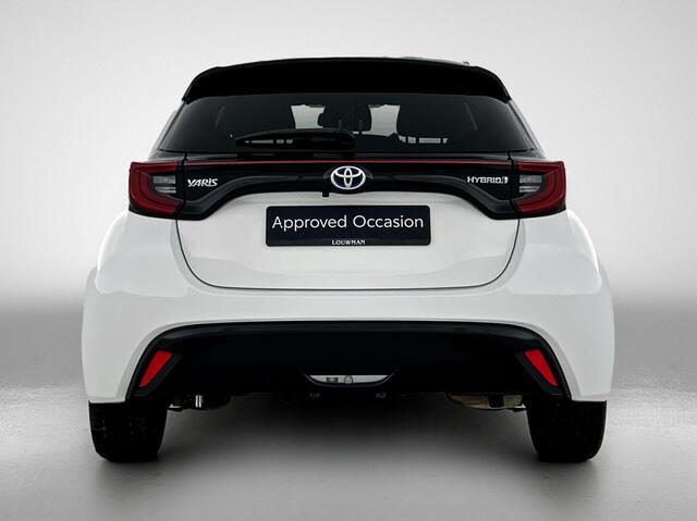 Toyota YARIS 1.5 Hybrid Launch Edition | Panorama dak | Lederen bekleding |