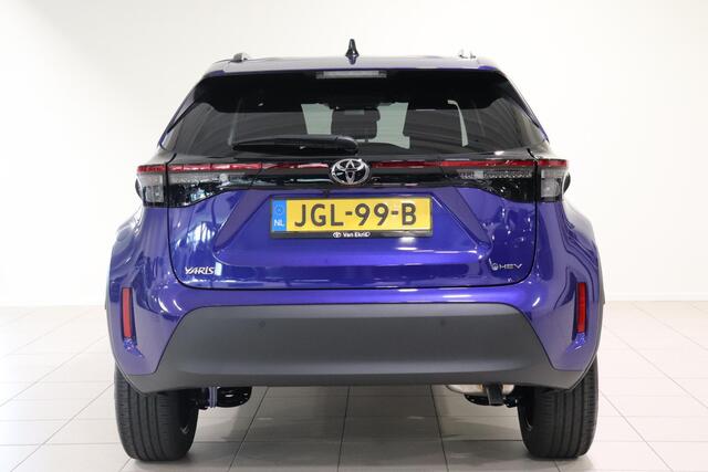 Toyota YARIS Cross 1.5 Hybrid 115 Dynamic, Comfort Pack, BSM, Sensoren, Apple Carplay/Android Auto!