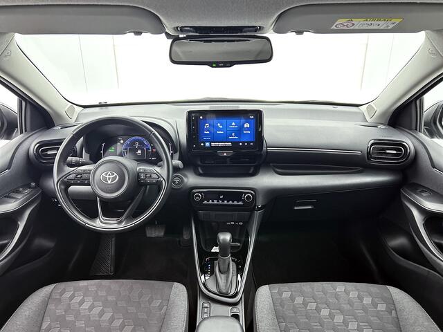 Toyota YARIS 1.5 Hybrid 115 First Edition | Achteruitrijcamera | Lichtmetalen velgen |