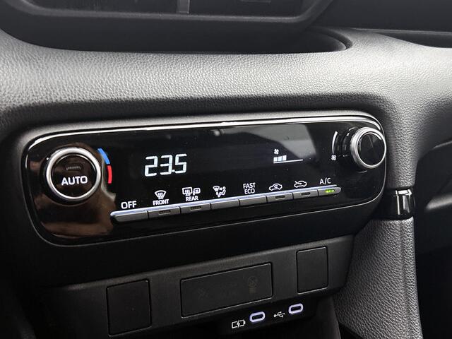 Toyota YARIS 1.5 Hybrid 115 First Edition | Achteruitrijcamera | Lichtmetalen velgen |