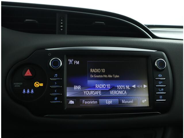 Toyota YARIS 1.5 VVT-i Aspiration | Cruise control | Parkeer camera | Climate control |