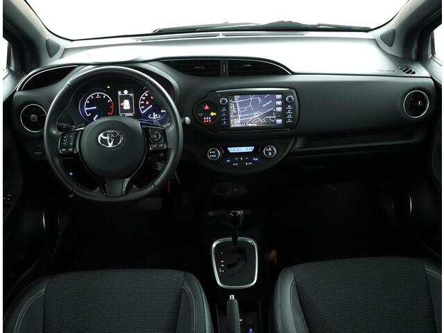 Toyota YARIS 1.5 VVT-i Executive | Navigatie | Automaat | Trekhaak |