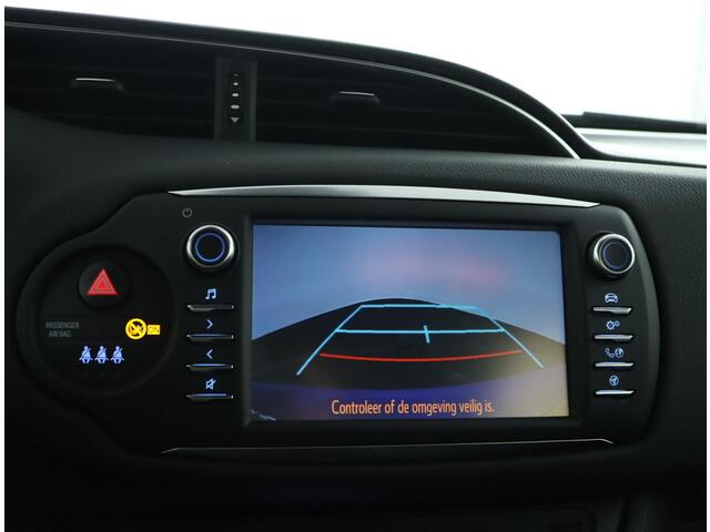 Toyota YARIS 1.5 VVT-i Executive | Navigatie | Automaat | Trekhaak |