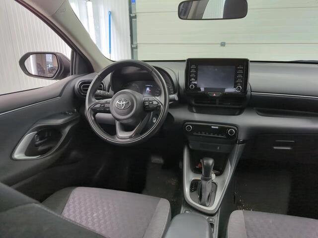 Toyota YARIS 1.5 Hybrid Active Auto. Navigatie Apple Carplay/Android Auto Camera Adaptive Cruise Control Climate Control