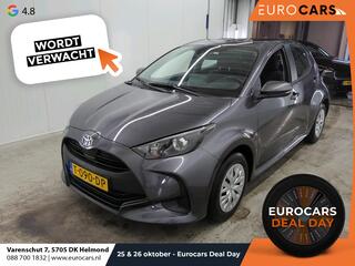 toyota-yaris-1.5-hybrid-active-auto