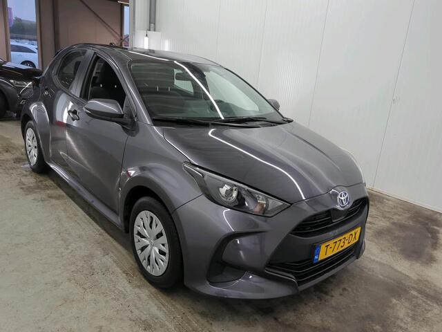 Toyota YARIS 1.5 Hybrid Active Auto. Navigatie Apple Carplay/Android Auto Camera Adaptive Cruise Control Climate Control