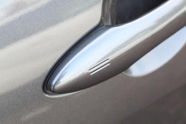 Toyota YARIS 1.5 Hybrid Dynamic | Rijklaar | Apple/Android | Keyless | LED | Adap.cruise | Clima | Camera | NL-auto