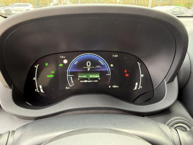 Toyota YARIS 130 Dynamic | comfort pack | metallic lak | Dodehoek ass. | Keyl