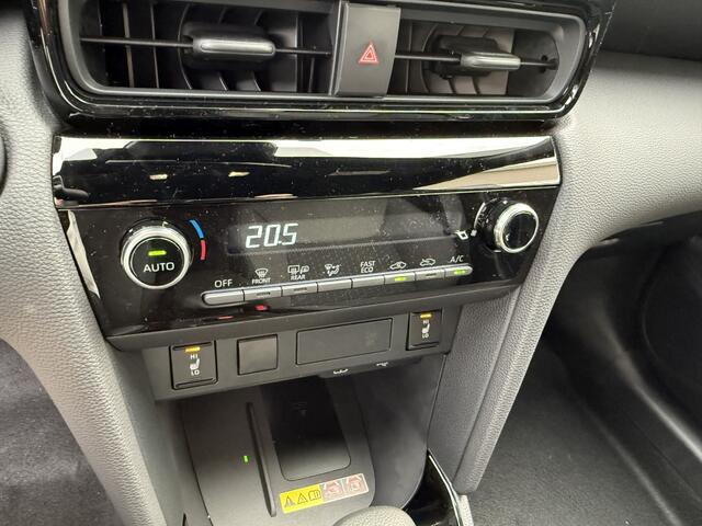 Toyota YARIS 130 Dynamic | comfort pack | metallic lak | Dodehoek ass. | Keyl