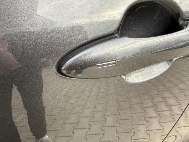 Toyota YARIS 130 Dynamic | comfort pack | metallic lak | Dodehoek ass. | Keyl