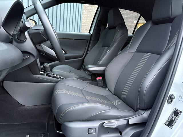 Toyota YARIS Cross 1.5 Hybrid AWD Adventure | Blind Spot | Stoel & Stuur verw. | Parkeersensoren | Prijs Rijklaar!!