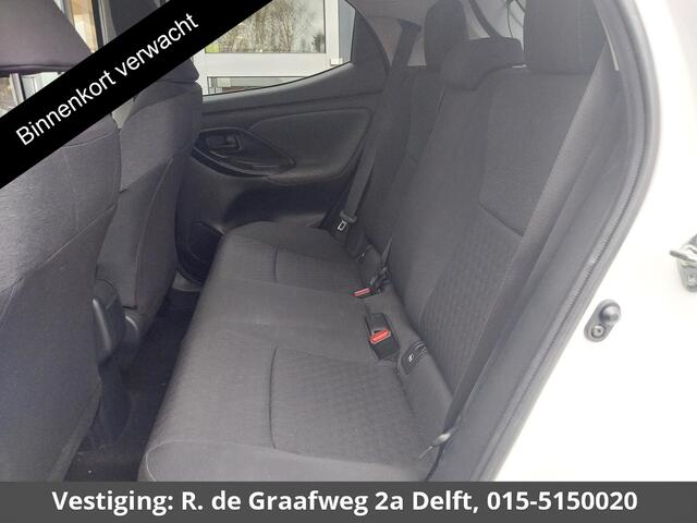 Toyota YARIS 1.5 Hybrid Dynamic | Afneembare trekhaak | Apple Carplay & Android Auto | Adaptieve Cruise Control |