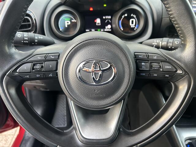Toyota YARIS 1.5 Hybrid Dynamic | Apple/Android auto | Climaat | Ad Cruise | LM velgen |