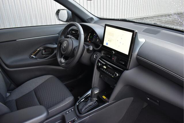 Toyota YARIS Cross 1.5 Hybrid Dynamic Camera, Adaptive cruise, Stoelverwarming