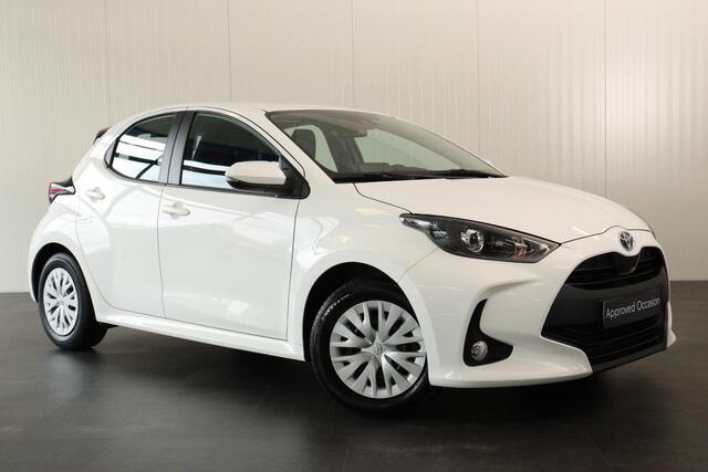 Toyota YARIS 1.5 Hybrid Active, Navi, Startknop Achterruitrijcamera, Apple Carplay / Android auto