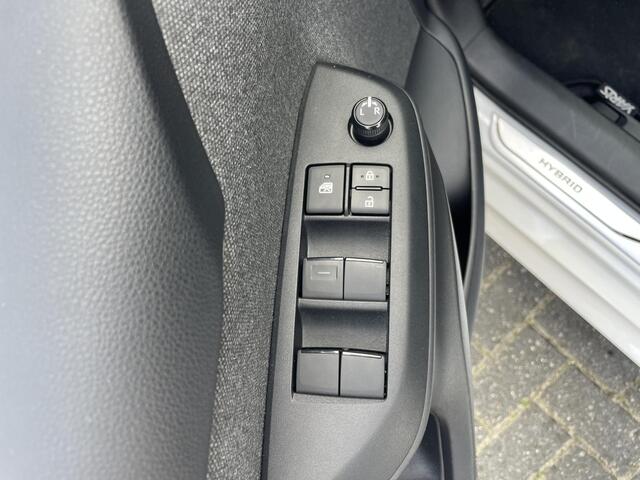 Toyota YARIS 1.5 Hybrid Business Plus | Dynamic | Org NL en 1e Eigenaar | 34.000 KM |