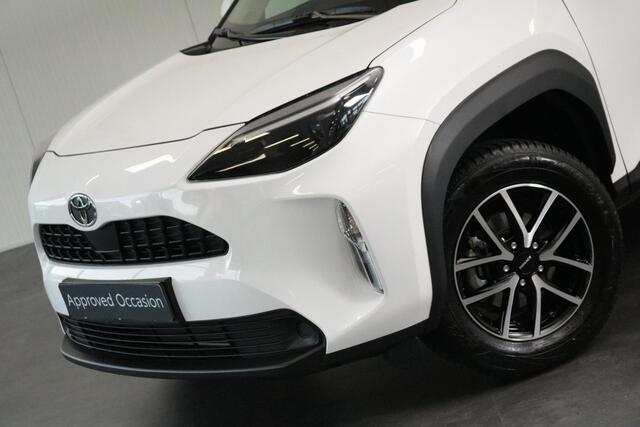 Toyota YARIS Cross 1.5 Hybrid 130 Active Limited , Lichtmetalen velgen