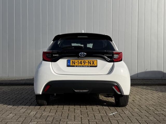 Toyota YARIS 1.5 Hybrid Dynamic Dealer Onderhouden Cruise Carplay