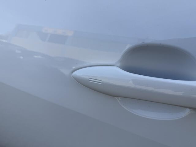 Toyota YARIS 1.5 Hybrid Dynamic Dealer Onderhouden Cruise Carplay